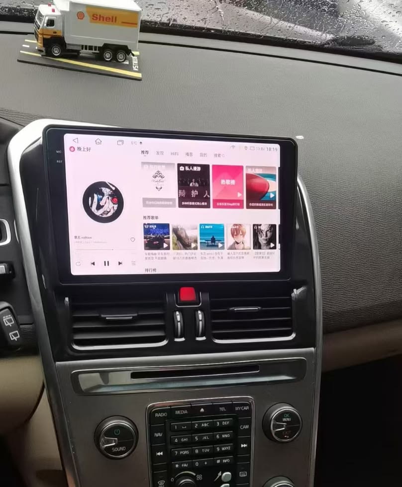 Volvo XC60 S60 2009-2018 Android Head Unit Upgrade | 2K QLED Wireless CarPlay Stereo - 8.8" 10.1" 13.3" Screen